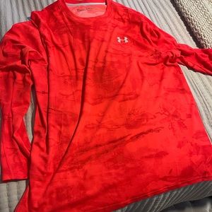 BRAND NEW Men’s XL Red Under Armour Sun shirt